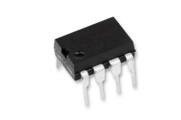 Texas Instruments UA741CP operational amplifier